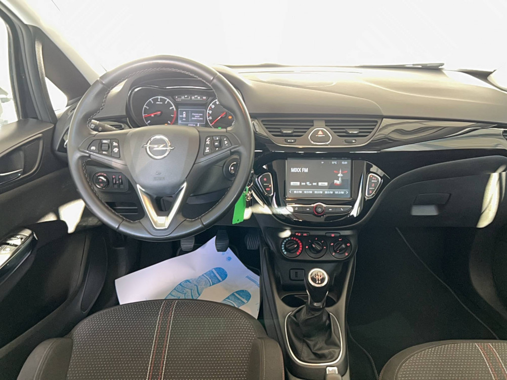 Acheter Opel Corsa E Corsa 1.4 90 ch Black Edition 5p occasion dans les concessions du Groupe Faurie
