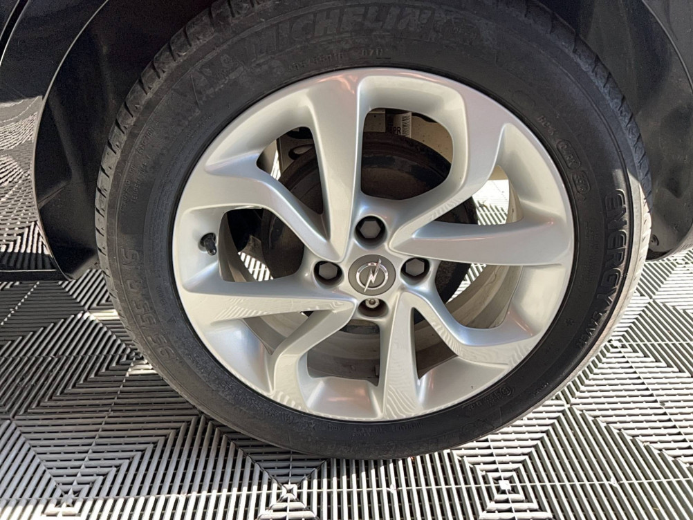 Acheter Opel Corsa E Corsa 1.4 90 ch Black Edition 5p occasion dans les concessions du Groupe Faurie