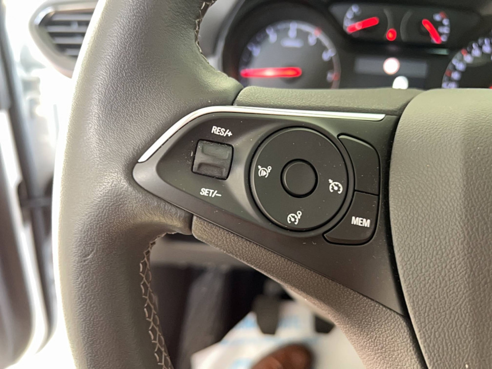 Acheter Opel Crossland Crossland 1.2 Turbo 110 ch BVM6 Design & Tech 5p occasion dans les concessions du Groupe Faurie