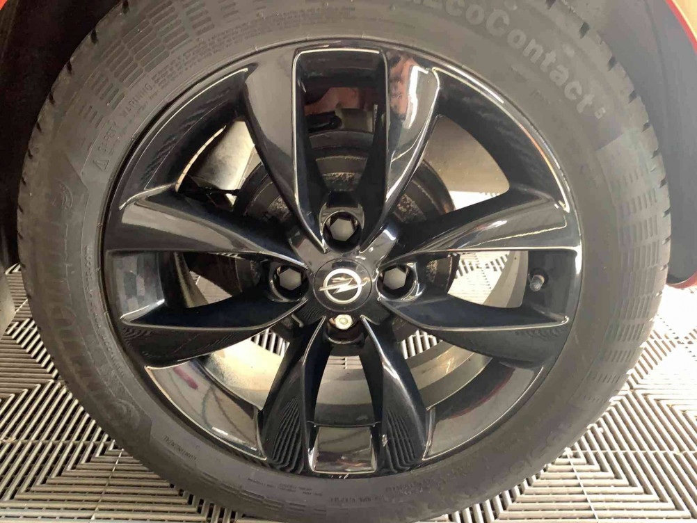 Acheter Opel Adam Adam 1.4 Twinport 87 ch S/S Black Edition 3p occasion dans les concessions du Groupe Faurie