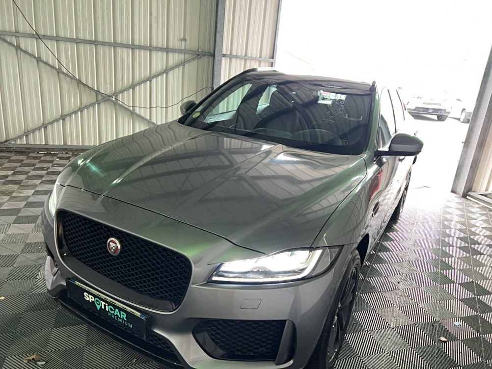 Acheter Jaguar F-Pace F-Pace 2.0 D - 180 ch  AWD BVA8 Chequered Flag 5p occasion dans les concessions du Groupe Faurie