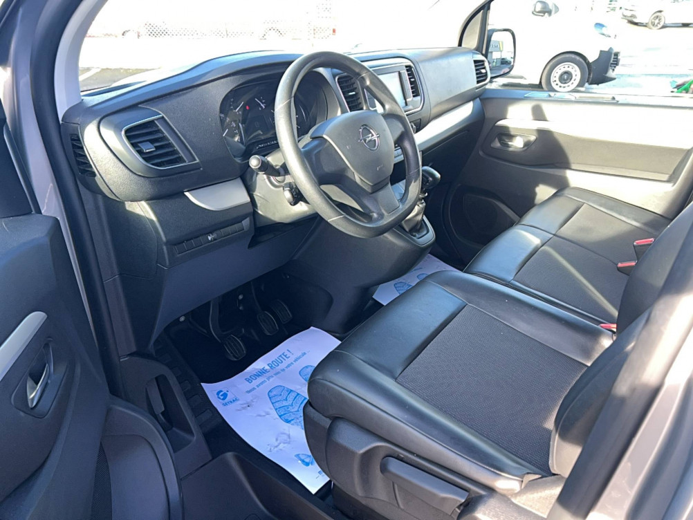 Acheter Opel Vivaro Fourgon VIVARO FGN L2 2.0 DIESEL 120 CH PTAC AUGMENTE PACK BUSINESS 4p occasion dans les concessions du Groupe Faurie