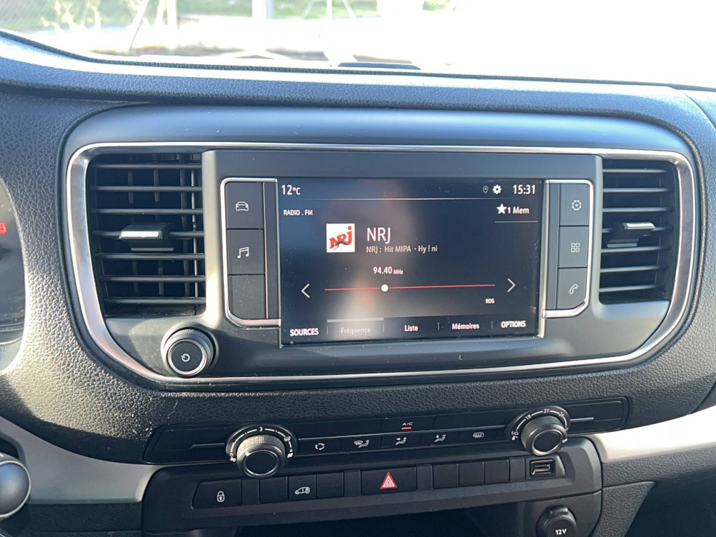 Acheter Opel Vivaro Fourgon VIVARO FGN L2 2.0 DIESEL 120 CH PTAC AUGMENTE PACK BUSINESS 4p occasion dans les concessions du Groupe Faurie