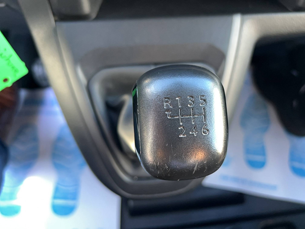 Acheter Opel Vivaro Fourgon VIVARO FGN L2 2.0 DIESEL 120 CH PTAC AUGMENTE PACK BUSINESS 4p occasion dans les concessions du Groupe Faurie