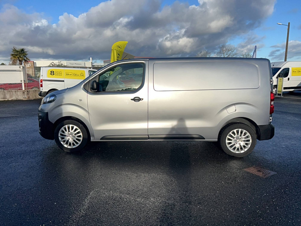 Acheter Opel Vivaro Fourgon VIVARO FGN L2 2.0 DIESEL 120 CH PTAC AUGMENTE PACK BUSINESS 4p occasion dans les concessions du Groupe Faurie