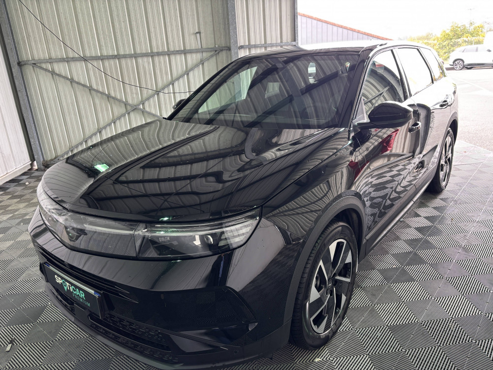 Acheter Opel Grandland Grandland 1.2 Turbo Hybrid 136 ch e-DCT6 GS 5p neuf dans les concessions du Groupe Faurie