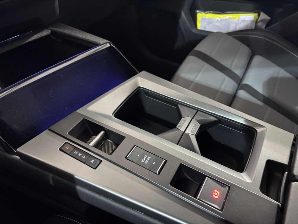 Acheter Opel Grandland Grandland 1.2 Turbo Hybrid 136 ch e-DCT6 GS 5p neuf dans les concessions du Groupe Faurie