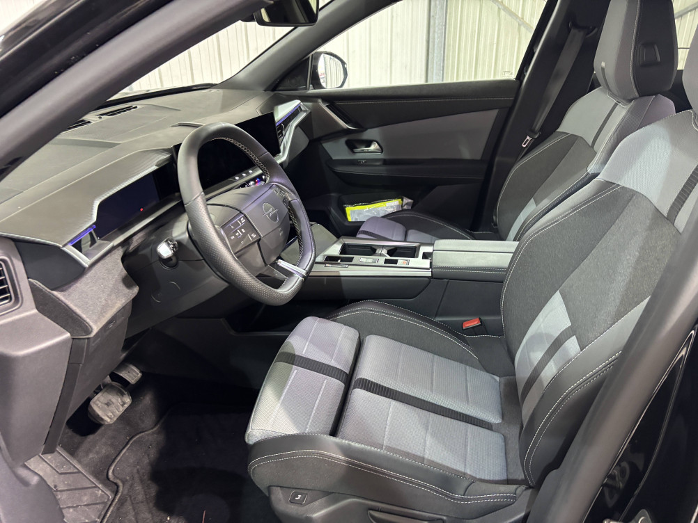 Acheter Opel Grandland Grandland 1.2 Turbo Hybrid 136 ch e-DCT6 GS 5p neuf dans les concessions du Groupe Faurie