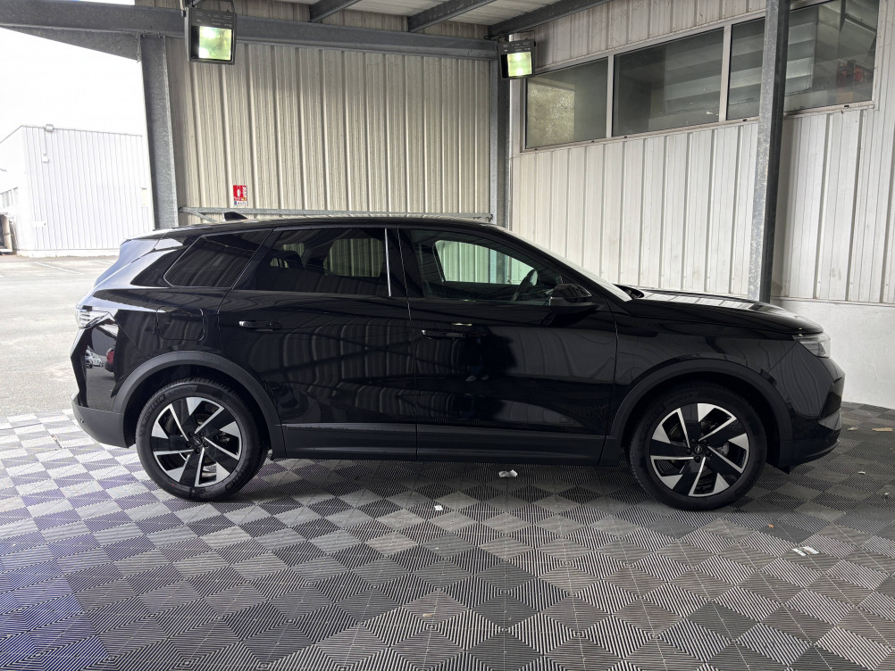 Acheter Opel Grandland Grandland 1.2 Turbo Hybrid 136 ch e-DCT6 GS 5p neuf dans les concessions du Groupe Faurie