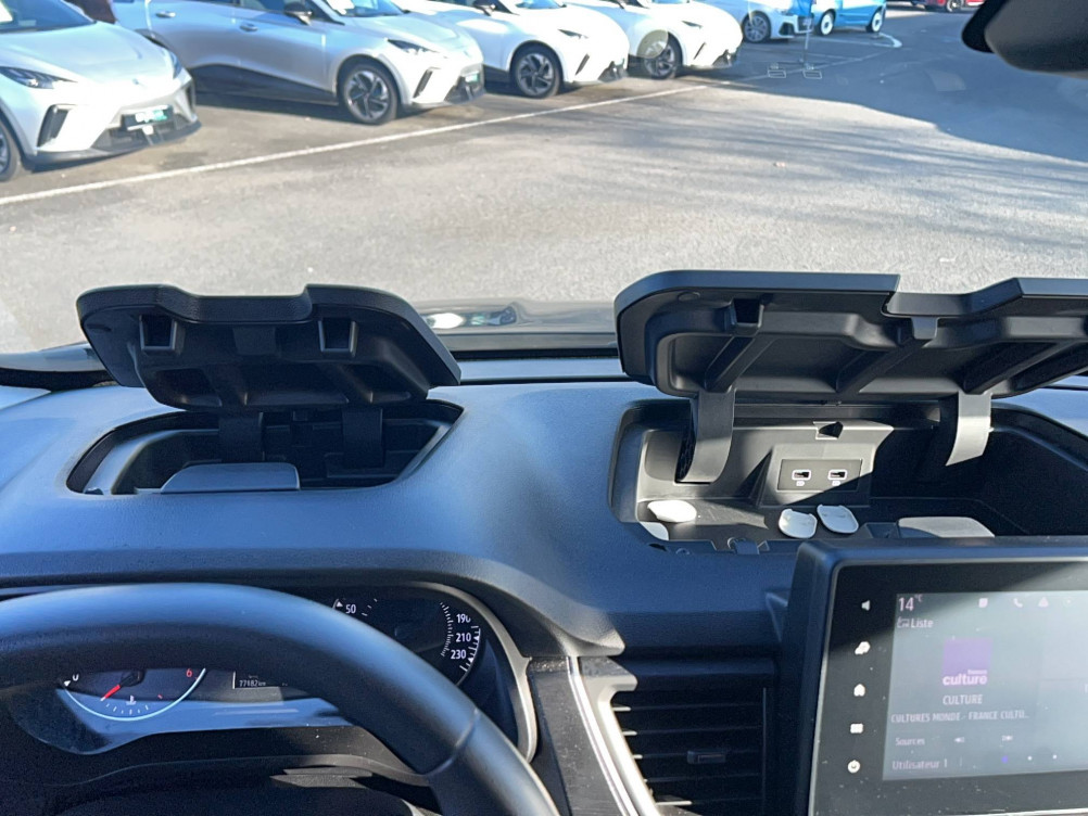 Acheter Renault Trafic 3 TRAFIC FGN L1H1 2800 KG BLUE DCI 150 EDC GRAND CONFORT 4p occasion dans les concessions du Groupe Faurie