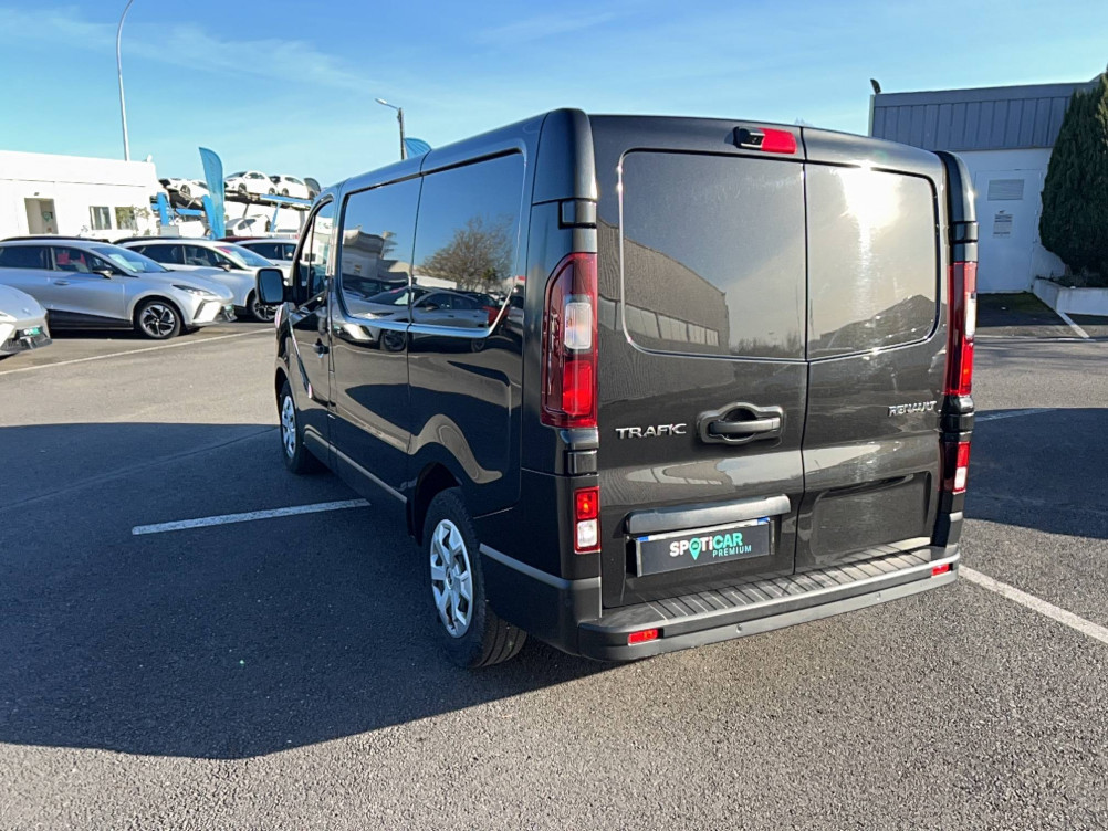 Acheter Renault Trafic 3 TRAFIC FGN L1H1 2800 KG BLUE DCI 150 EDC GRAND CONFORT 4p occasion dans les concessions du Groupe Faurie