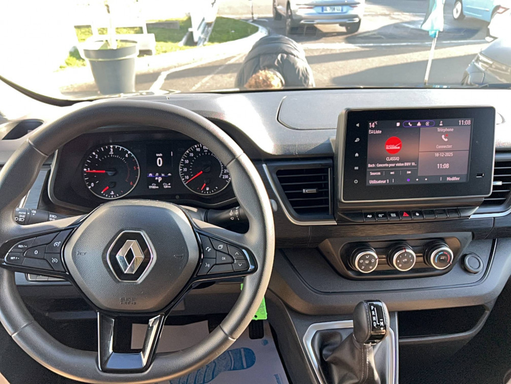 Acheter Renault Trafic 3 TRAFIC FGN L1H1 2800 KG BLUE DCI 150 EDC GRAND CONFORT 4p occasion dans les concessions du Groupe Faurie