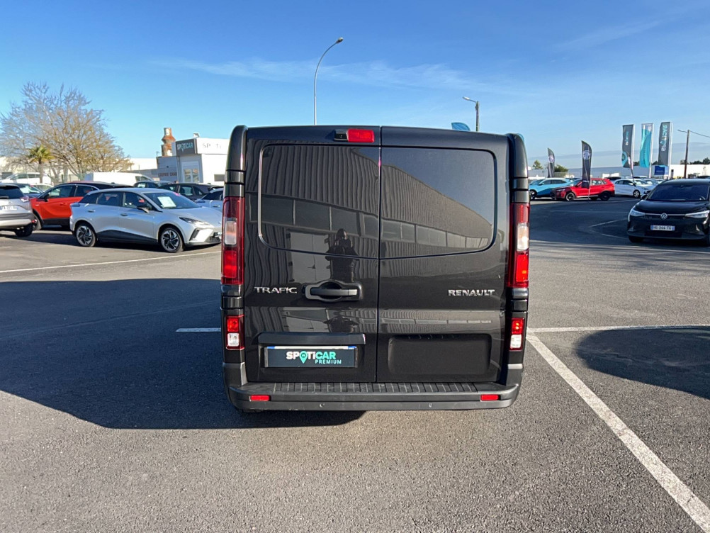 Acheter Renault Trafic 3 TRAFIC FGN L1H1 2800 KG BLUE DCI 150 EDC GRAND CONFORT 4p occasion dans les concessions du Groupe Faurie