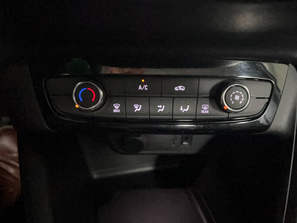 Acheter Opel Corsa Corsa 1.2 75 ch BVM5 Edition Business 5p occasion dans les concessions du Groupe Faurie