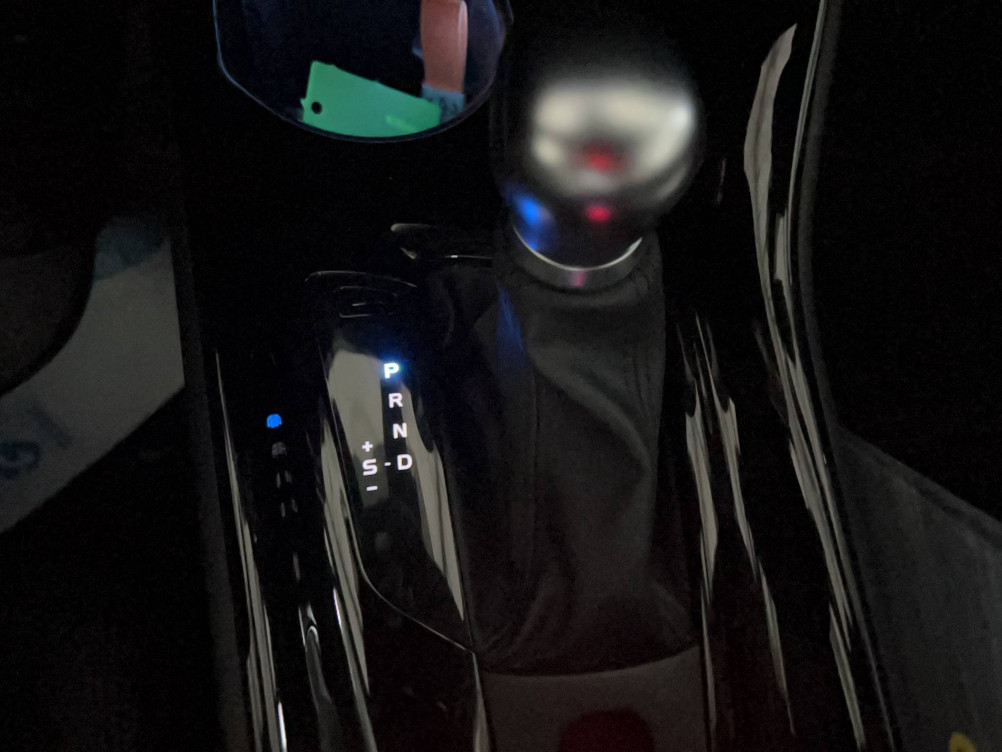 Acheter Toyota C-HR C-HR Hybride 2.0L Design Ultimate 5p occasion dans les concessions du Groupe Faurie