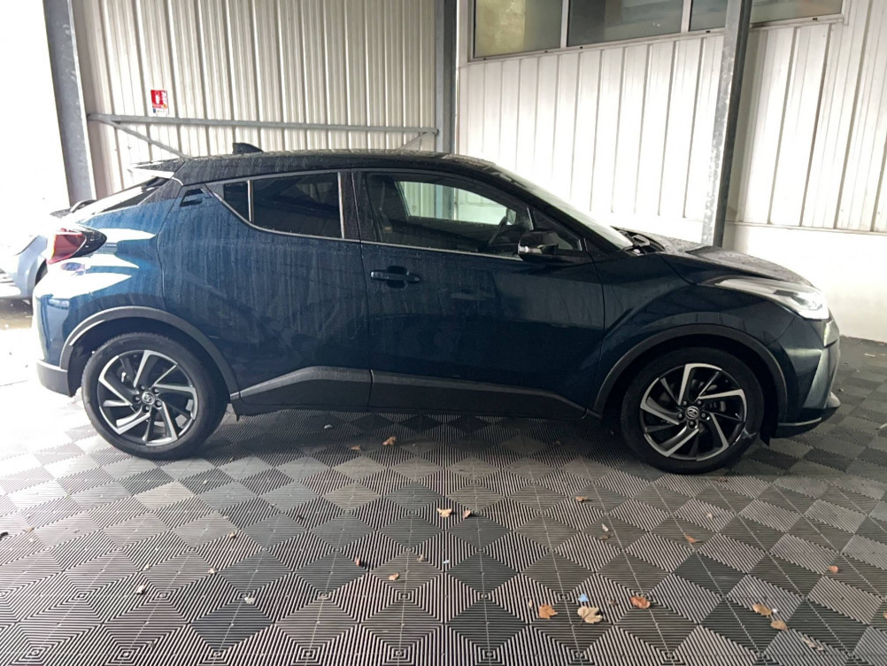 Acheter Toyota C-HR C-HR Hybride 2.0L Design Ultimate 5p occasion dans les concessions du Groupe Faurie
