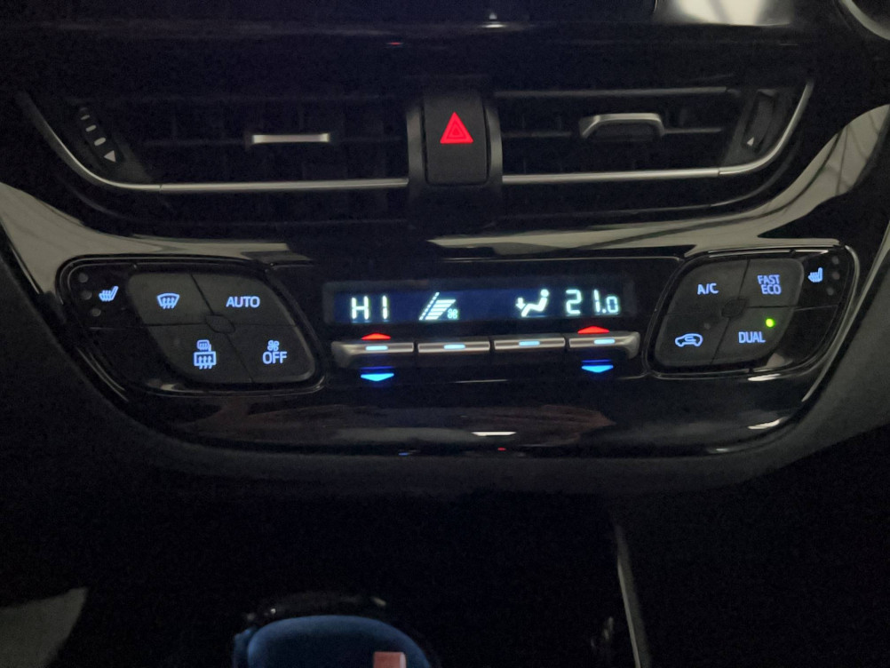 Acheter Toyota C-HR C-HR Hybride 2.0L Design Ultimate 5p occasion dans les concessions du Groupe Faurie