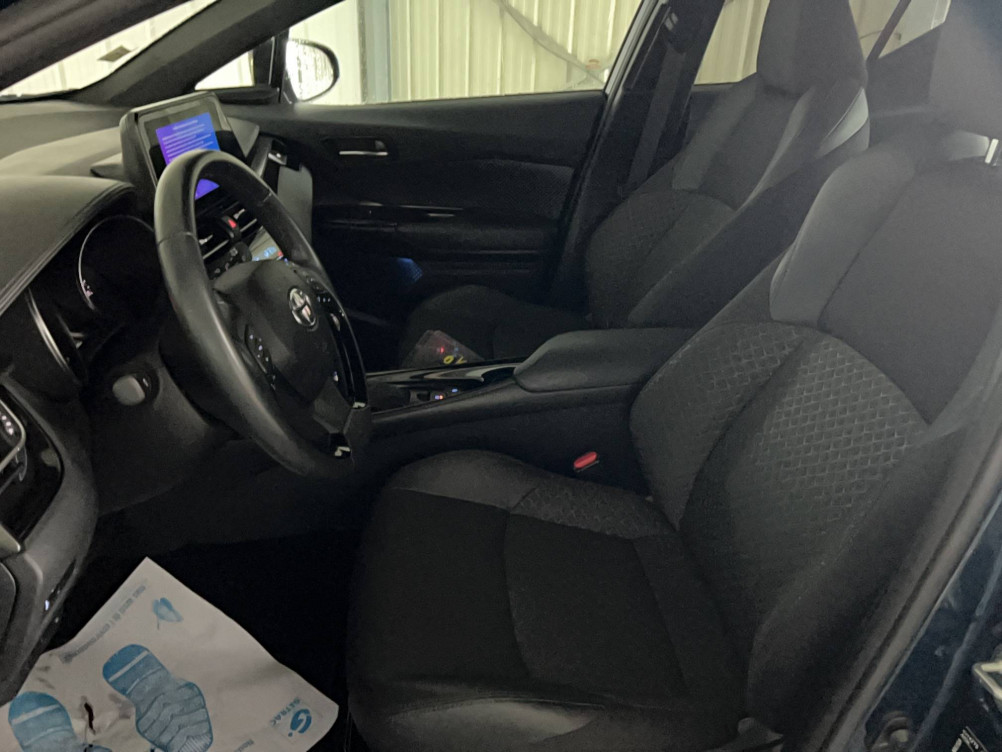 Acheter Toyota C-HR C-HR Hybride 2.0L Design Ultimate 5p occasion dans les concessions du Groupe Faurie