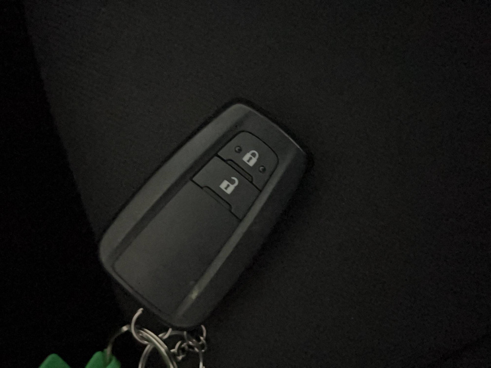 Acheter Toyota C-HR C-HR Hybride 2.0L Design Ultimate 5p occasion dans les concessions du Groupe Faurie