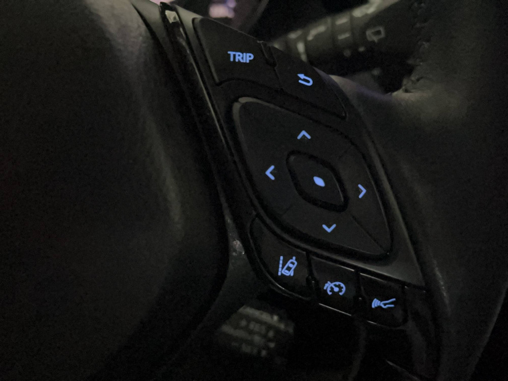 Acheter Toyota C-HR C-HR Hybride 2.0L Design Ultimate 5p occasion dans les concessions du Groupe Faurie