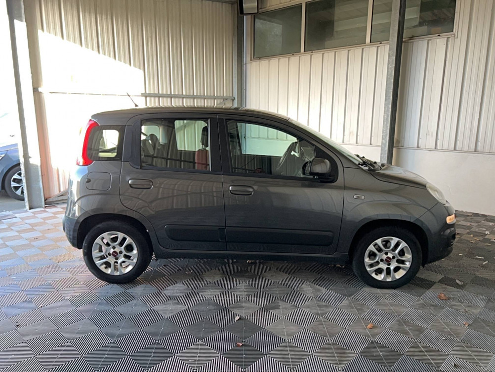 Acheter Fiat Panda Panda 0.9 85 ch TwinAir S&S Lounge 5p occasion dans les concessions du Groupe Faurie