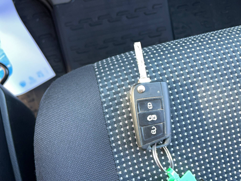 Acheter Volkswagen Crafter CRAFTER VAN 35 L4H3 2.0 TDI 140 CH BUSINESS LINE 4p occasion dans les concessions du Groupe Faurie