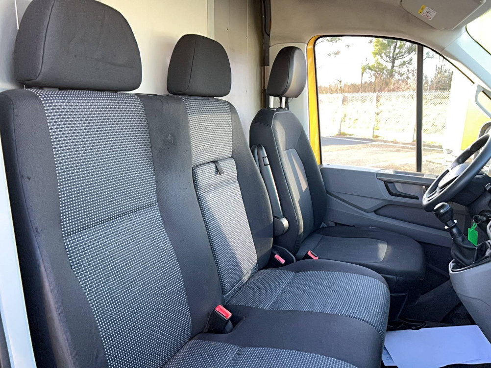 Acheter Volkswagen Crafter CRAFTER VAN 35 L4H3 2.0 TDI 140 CH BUSINESS LINE 4p occasion dans les concessions du Groupe Faurie