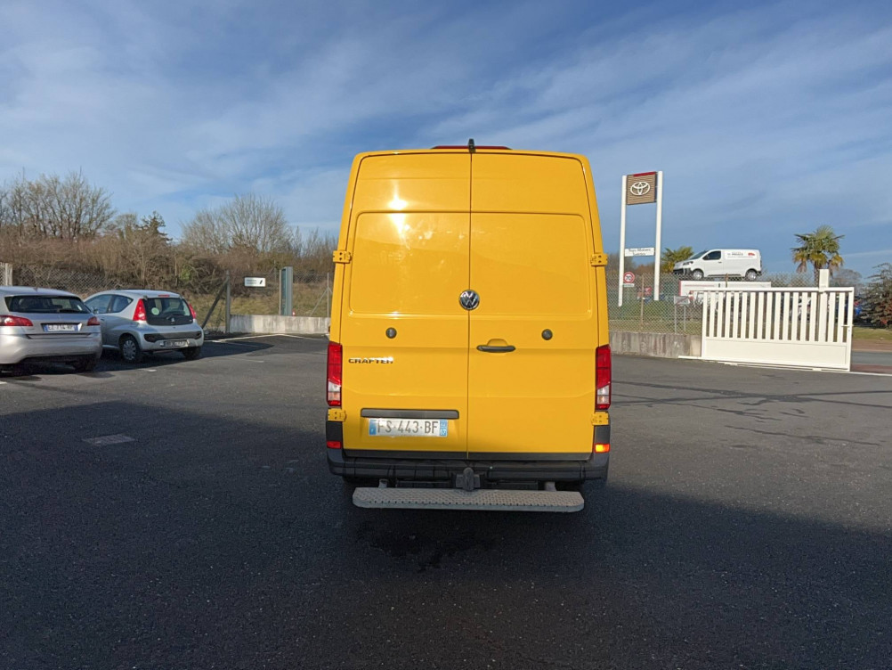 Acheter Volkswagen Crafter CRAFTER VAN 35 L4H3 2.0 TDI 140 CH BUSINESS LINE 4p occasion dans les concessions du Groupe Faurie