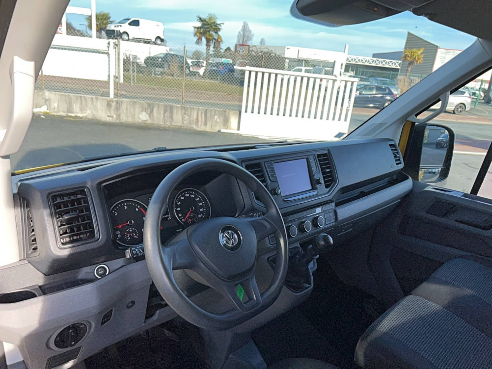 Acheter Volkswagen Crafter CRAFTER VAN 35 L4H3 2.0 TDI 140 CH BUSINESS LINE 4p occasion dans les concessions du Groupe Faurie