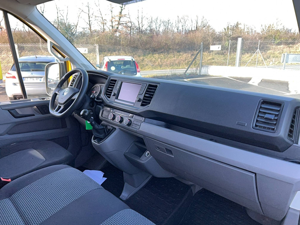 Acheter Volkswagen Crafter CRAFTER VAN 35 L4H3 2.0 TDI 140 CH BUSINESS LINE 4p occasion dans les concessions du Groupe Faurie