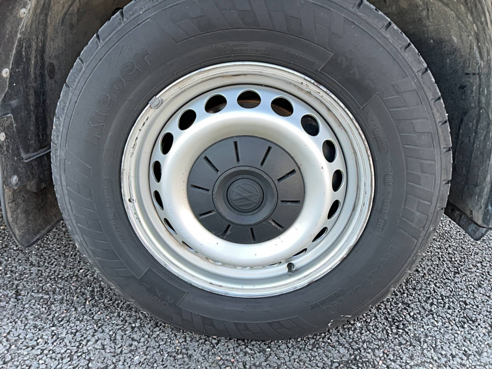 Acheter Volkswagen Crafter CRAFTER VAN 35 L4H3 2.0 TDI 140 CH BUSINESS LINE 4p occasion dans les concessions du Groupe Faurie