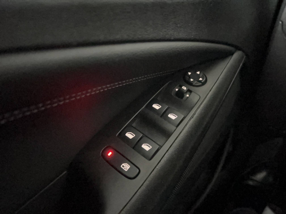 Acheter Opel Crossland Crossland 1.2 Turbo 110 ch BVM6 Elegance Business 5p occasion dans les concessions du Groupe Faurie