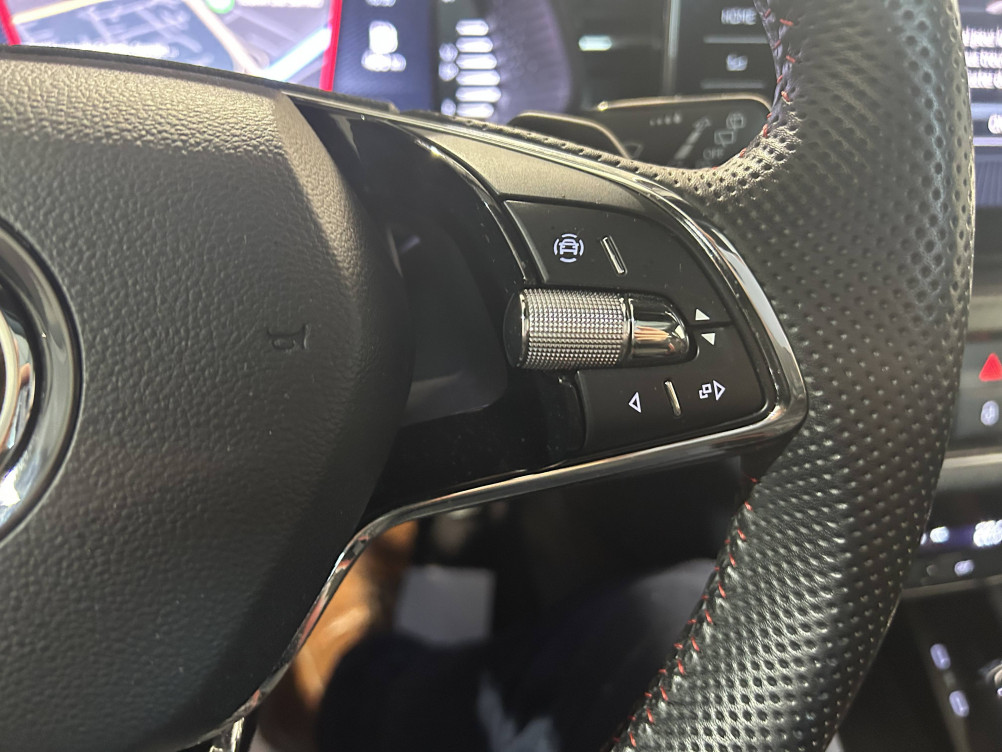 Acheter Skoda Scala Scala 1.0 TSI Evo 110 ch DSG7 Monte-Carlo 5p occasion dans les concessions du Groupe Faurie