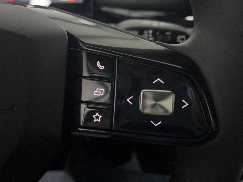 Acheter MG Motor MG 4 MG4 Electric 51kWh - 125 kW 2WD Standard 5p occasion dans les concessions du Groupe Faurie