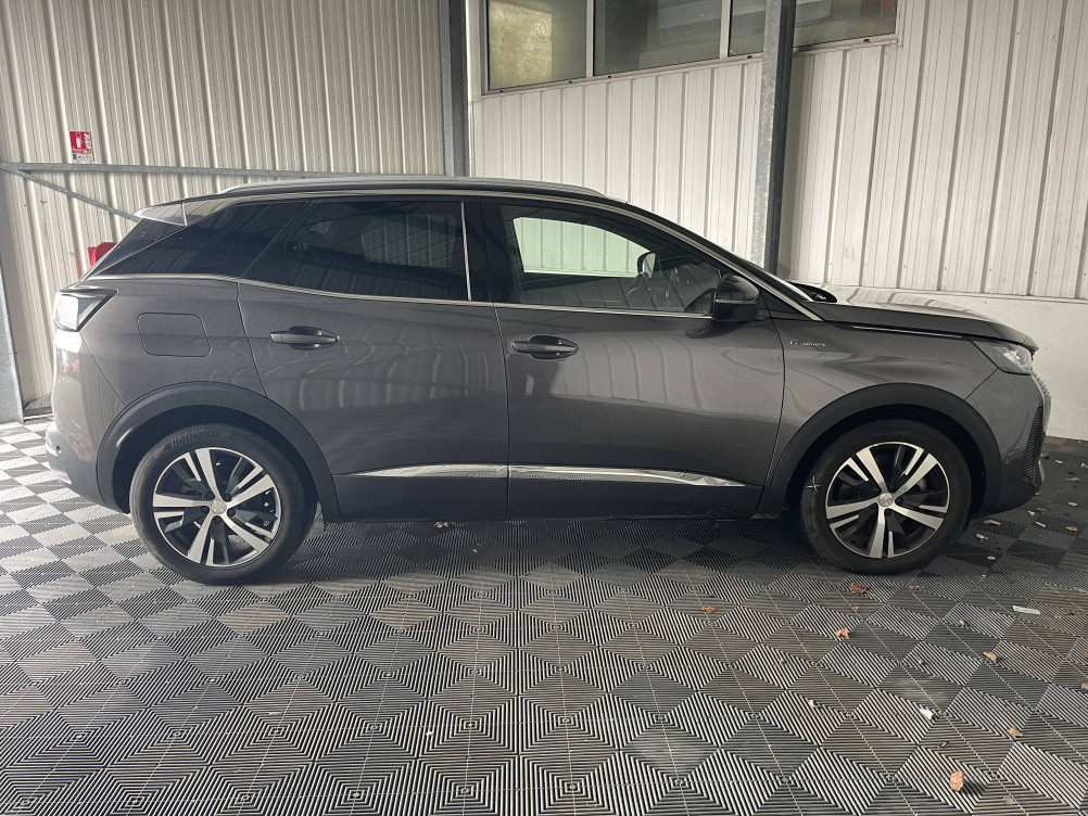 Acheter Peugeot 3008 3008 Hybrid4 300 e-EAT8 GT 5p occasion dans les concessions du Groupe Faurie
