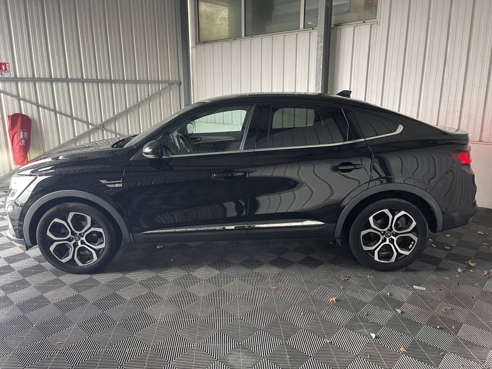 Acheter Renault Arkana Arkana E-Tech 145 Intens 5p occasion dans les concessions du Groupe Faurie