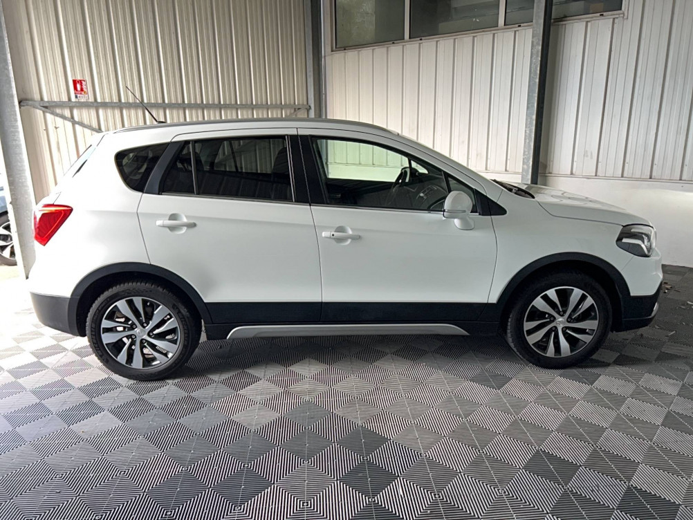 Acheter Suzuki S-Cross S-Cross 1.4 Boosterjet Allgrip Hybrid Style 5p occasion dans les concessions du Groupe Faurie