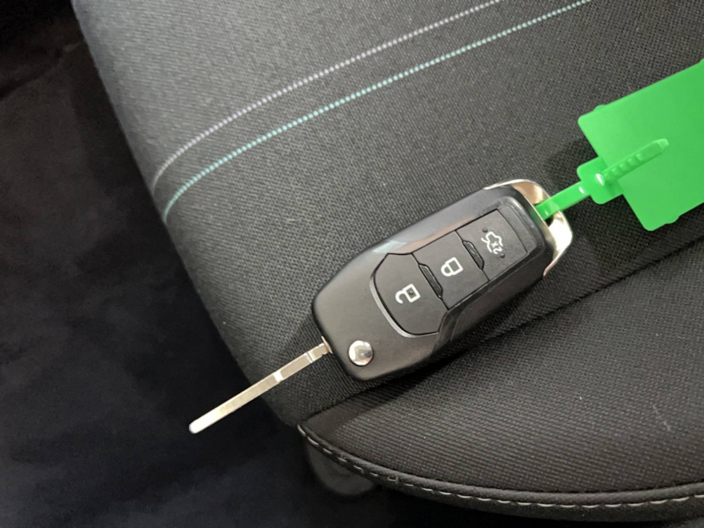 Acheter Ford Fiesta Fiesta 1.1 75 ch BVM5 Cool & Connect 5p occasion dans les concessions du Groupe Faurie