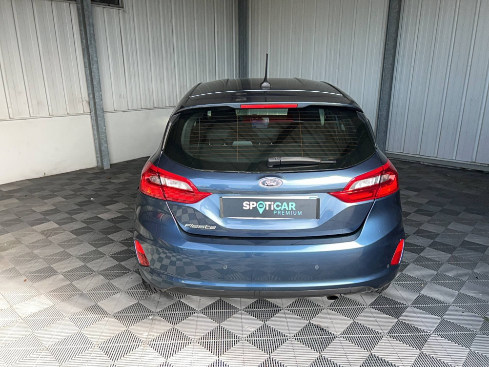 Acheter Ford Fiesta Fiesta 1.1 75 ch BVM5 Cool & Connect 5p occasion dans les concessions du Groupe Faurie