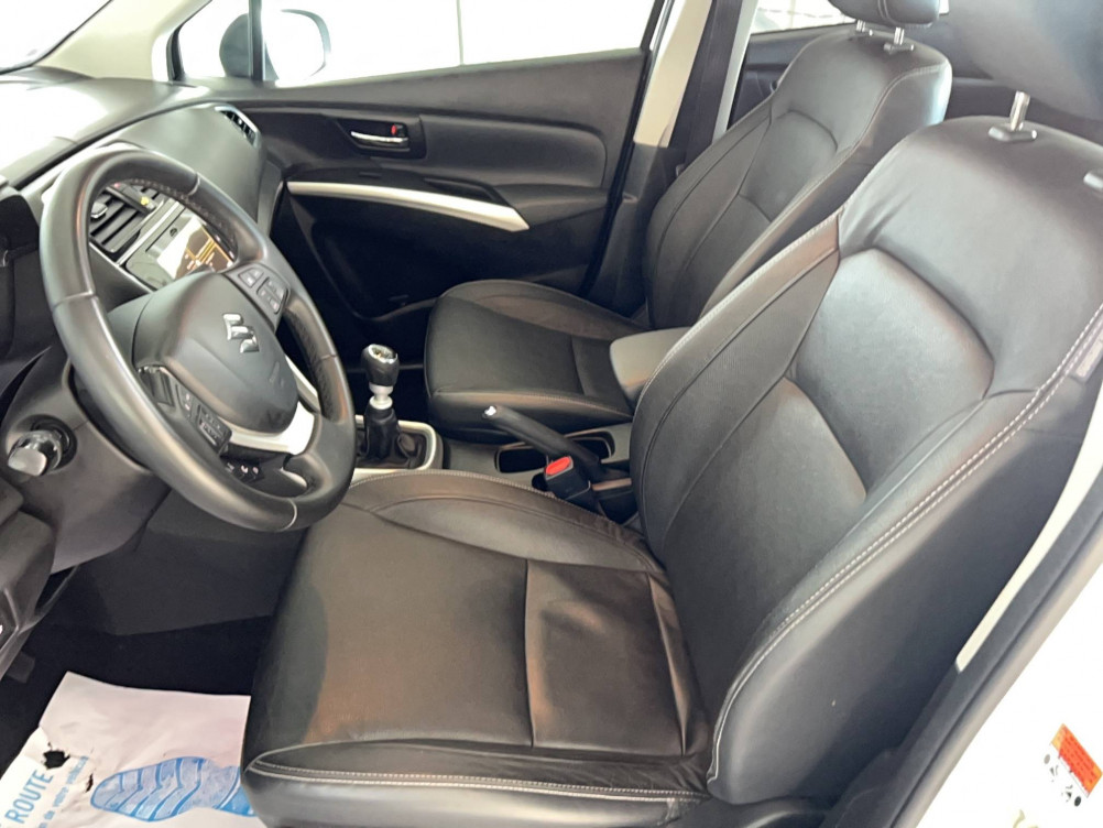 Acheter Suzuki S-Cross S-Cross 1.4 Boosterjet Allgrip Hybrid Style 5p occasion dans les concessions du Groupe Faurie