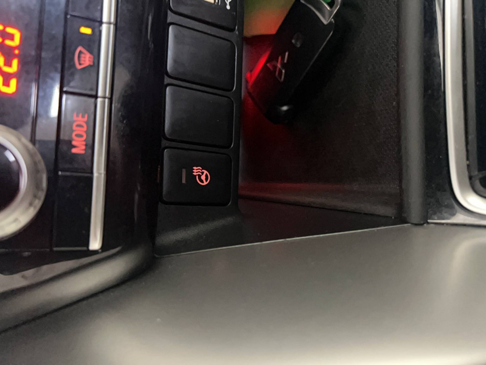 Acheter Mitsubishi Eclipse Cross Eclipse Cross 2.4 MIVEC PHEV Twin Motor 4WD Business 5p occasion dans les concessions du Groupe Faurie