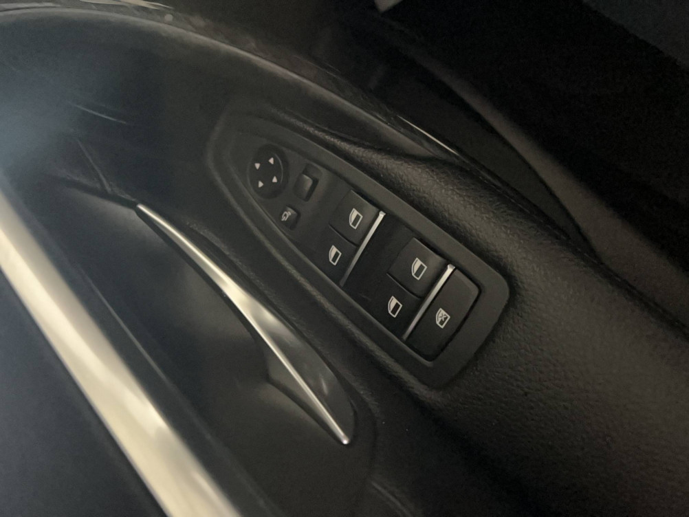 Acheter Bmw Série 3 F30/F31 318i 136 ch Luxury Edition "Hello Future" A 4p occasion dans les concessions du Groupe Faurie