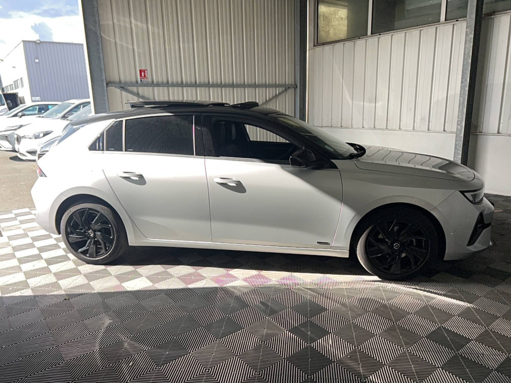 Acheter Opel Astra Astra 1.2 Turbo 130 ch BVA8 GS 5p occasion dans les concessions du Groupe Faurie