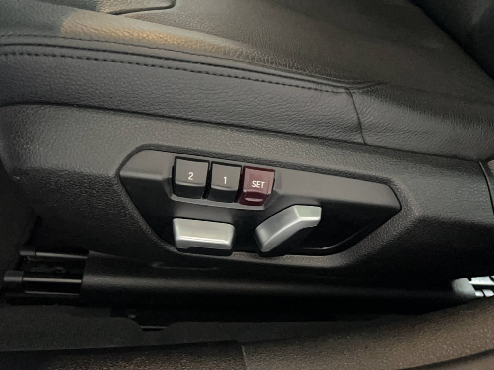 Acheter Bmw Série 3 F30/F31 318i 136 ch Luxury Edition "Hello Future" A 4p occasion dans les concessions du Groupe Faurie