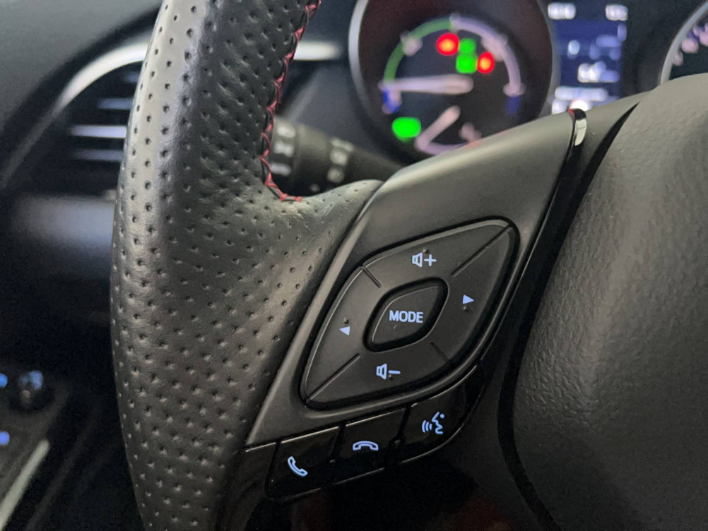 Acheter Toyota C-HR C-HR Hybride 1.8L GR Sport 5p occasion dans les concessions du Groupe Faurie