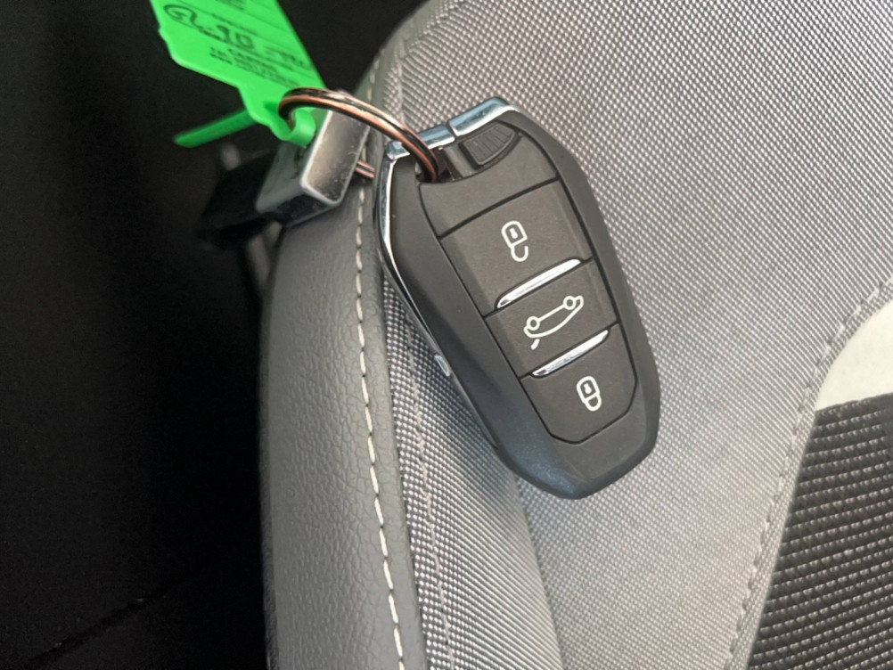 Acheter Opel Mokka Mokka Electrique 136 ch & Batterie 50 kWh Elegance 5p occasion dans les concessions du Groupe Faurie