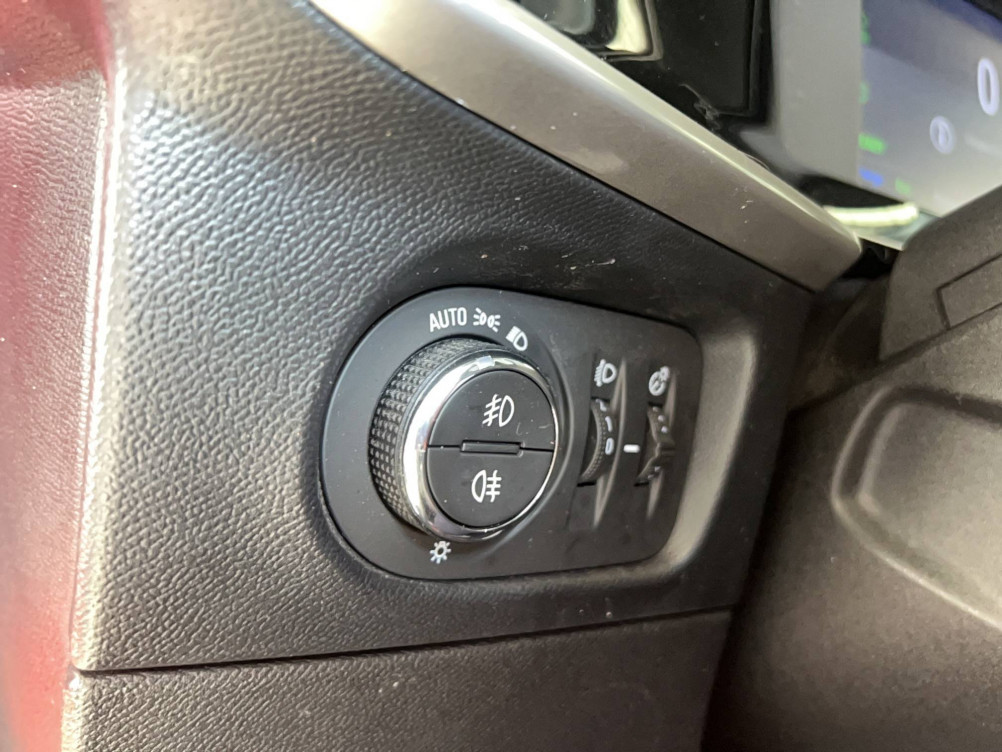 Acheter Opel Mokka Mokka Electrique 136 ch & Batterie 50 kWh Elegance 5p occasion dans les concessions du Groupe Faurie