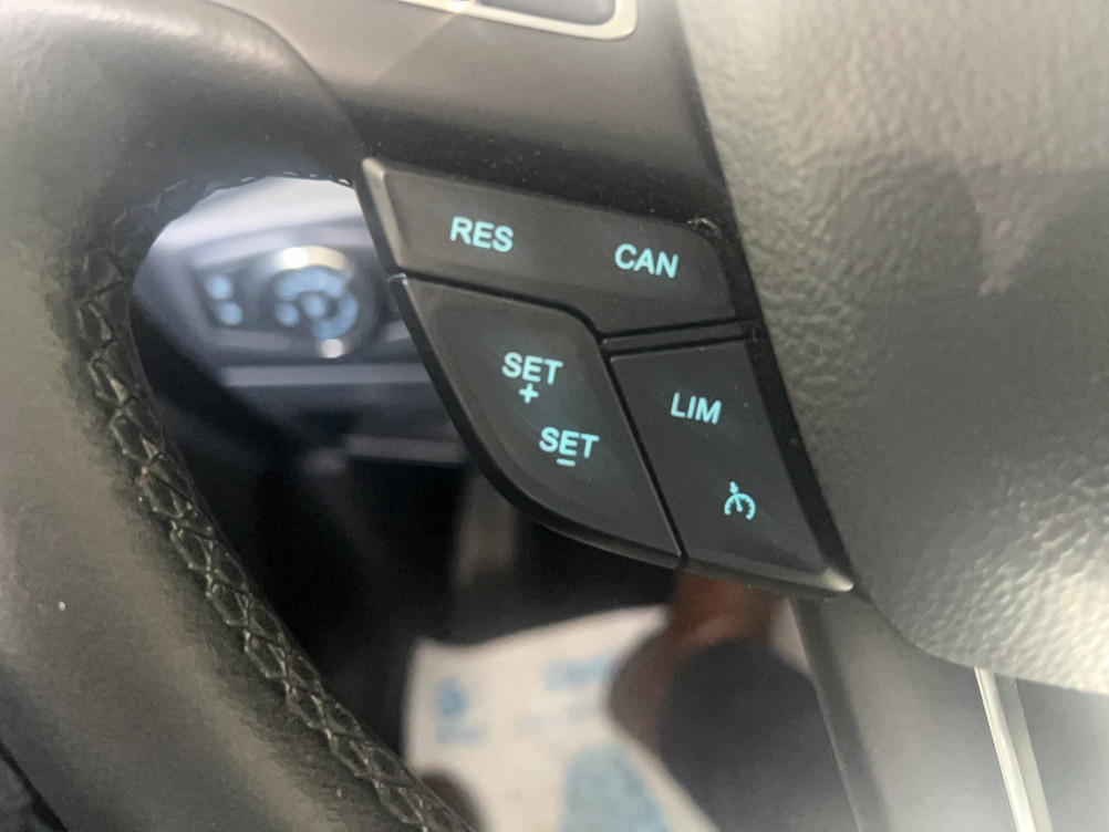 Acheter Ford Ecosport EcoSport 1.0 EcoBoost 125ch S&S BVA6 Titanium Business 5p occasion dans les concessions du Groupe Faurie