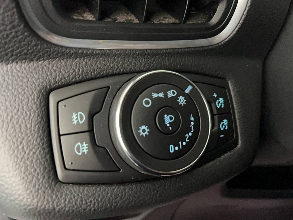 Acheter Ford B-Max B-MAX 1.0 EcoBoost 125 S&S Titanium 5p occasion dans les concessions du Groupe Faurie