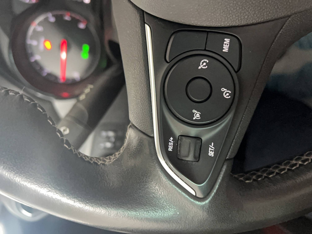 Acheter Opel Crossland Crossland 1.5 D 120 ch BVA6 GS Line 5p occasion dans les concessions du Groupe Faurie